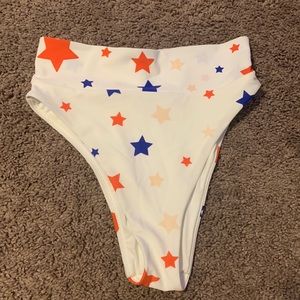 aerie bottoms, size small, not supper cheeky, just not a fan of high wasted